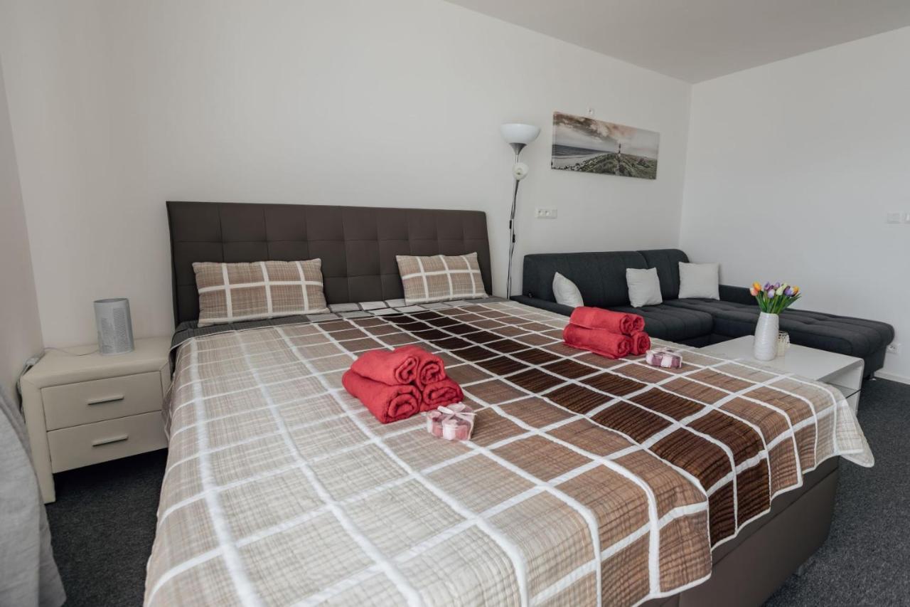 Apartman 15 Mymara Besenova Ngoại thất bức ảnh