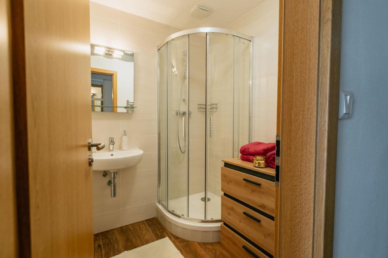 Apartman 15 Mymara Besenova Ngoại thất bức ảnh
